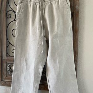 Linen capri, tie waist pants.